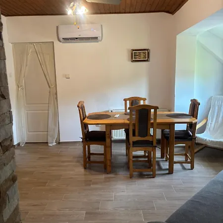 Jasmin شقة Balatongyörök